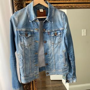 Levi’s Denim Trucker Jacket